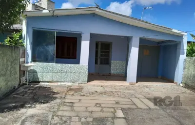 Casa 2 dormitórios com vaga de gararem no bairro restinga porto alegre rs