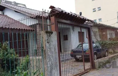 Casa com 3 quartos à venda na Rua Veríssimo Rosa, --, Jardim Botânico, Porto Alegre