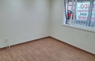 Apartamento 02 dormitórios com vaga de garagem escriturada descoberta