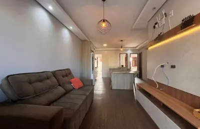 Casa com 3 quartos à venda na Rua Raul Cauduro, --, Mário Quintana, Porto Alegre