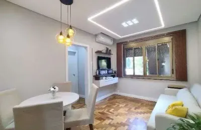 Vende-se apartamento reformado com 2 dormitórios (1 suíte) - 75 m² - jardim botânico