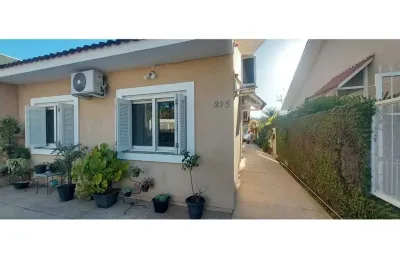 Casa em condomínio fechado com 2 quartos à venda na Rua Chácara das Nascentes, --, Lomba do Pinheiro, Porto Alegre