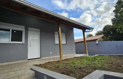 Casa com 3 quartos à venda na Rua Victor Issler, --, Espírito Santo, Porto Alegre