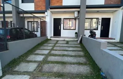 Casa com 2 quartos à venda na Rua Canísio Binsfeld, --, Hípica, Porto Alegre