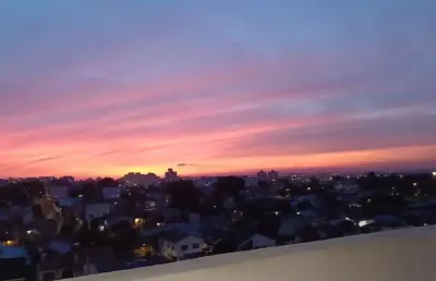 Cobertura com 3 quartos e 1 vaga de garagem na rua sadi castro.