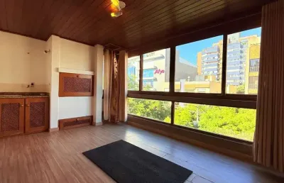 Vende-se apartamento com 3 quartos(1 suíte), sacada, churrasqueira e 1 vaga – 114 m² – mont’serrat