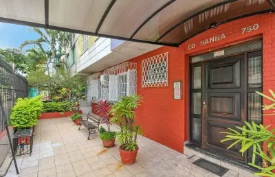 Kitnet / Stúdio à venda na Rua Vicente da Fontoura, --, Santana, Porto Alegre