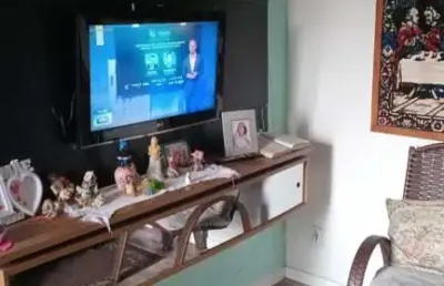 Apartamento com 02 quarto e 01 vaga rotativa, no bairro partenon