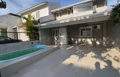 Casa com 3 quartos à venda na Rua Guatambu, --, Hípica, Porto Alegre