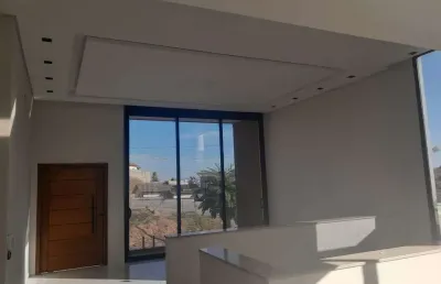 Casa com 3 quartos à venda na Av: José Aurelio Garcia, 290, Colinas de Santa Bárbara, Pouso Alegre