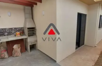 Casa com 3 quartos à venda na Avenida João Ferreira de Freitas, 120, Cidade Vergani, Pouso Alegre