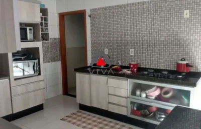 Casa com 3 quartos à venda na Rua João Guilherme Pereira, 100, Foch I, Pouso Alegre