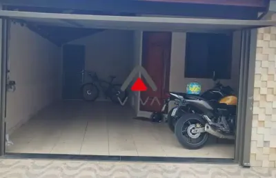 Casa com 3 quartos à venda na Rua Capitão Jorge Gustavo Tinoco, 45, São Carlos, Pouso Alegre