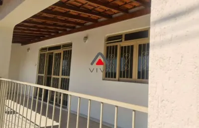 Casa no bairro cruzeiro com 157 m² de construção e piscina