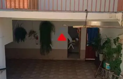 Casa com 2 quartos à venda na Rua Topázio, 33, Jardim Santa Cruz, Pouso Alegre