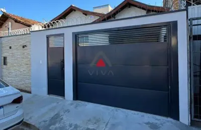 Casa com 3 quartos à venda na Rua Vitório Ferraciole, 290, Jardim Olímpico, Pouso Alegre