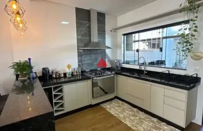 Casa com 3 quartos à venda na Rua Sarita do Prado Amaral, 62536, Parque Real, Pouso Alegre
