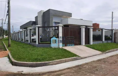 Casa de esquina a 100 metros do mar, com 6 dormitórios à venda, 150 m² por r$ 854.000 - zona nova - tramandaí/rs