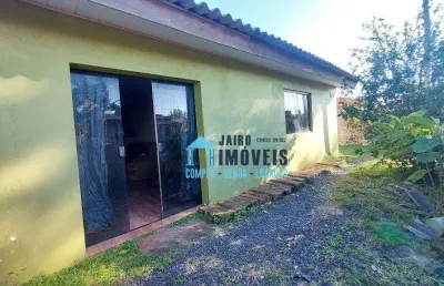 Casa com 2 dormitórios e amplo pátio à venda por r$ 180.000 - centro - balneário pinhal/rs