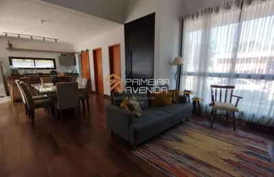 Casa térrea de 215m² - 4 suítes - 2 vagas - piscina - resid. terras do vale