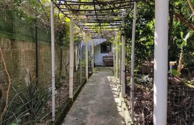 Casa com 1 quarto à venda na Rua João Neves Correia, 532, Roçado, São José