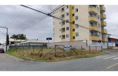 Terreno à venda na Avenida Manoel Cantalicio Vidal, Centro, Palhoça
