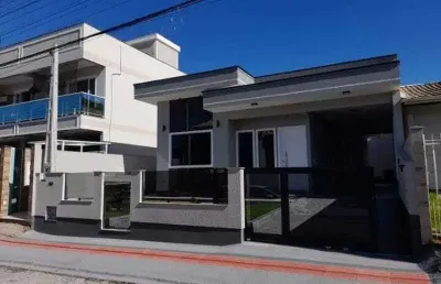 Casa com 3 quartos à venda na Rua das Pitangueiras, 89, Madri, Palhoça