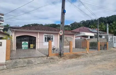 Casa com 4 quartos à venda na Rua Carlos Schwinden, 89, Alto Aririu, Palhoça