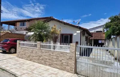 Casa com 4 quartos à venda na Avenida Cláudio Zacchi, 235, Passa Vinte, Palhoça