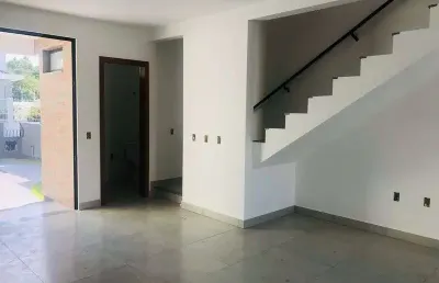 Casa em condomínio fechado com 3 quartos à venda na Rua Hamilton Ferreira, 256, Areias, São José