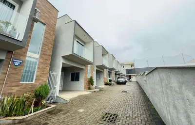 Casa em condomínio fechado com 2 quartos à venda na Rua Falcão, 117, Forquilhas, São José