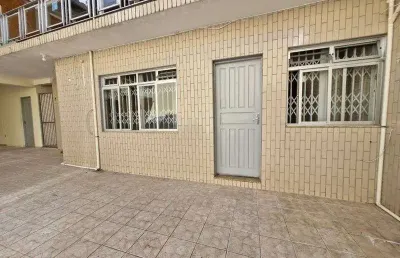 Casa com 2 quartos para alugar na Rua Irmãos Vieira, 39, Campinas, São José