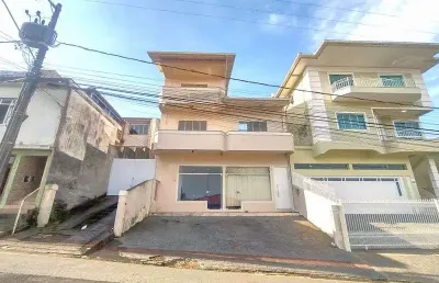 Casa com 4 quartos para alugar na Rua Alcino Manoel da Silva, 522, Praia Comprida, São José