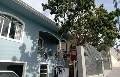 Casa com 3 quartos à venda na Rua Carlos Drummond de Andrade, 1483, Real Parque, São José