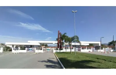 Casa com 3 quartos para alugar na Avenida Paulo Roberto Vidal, 1455, Bela Vista, Palhoça