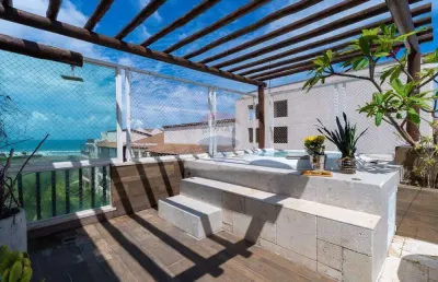 Cobertura duplex 207m porto das dunas porteira fechada