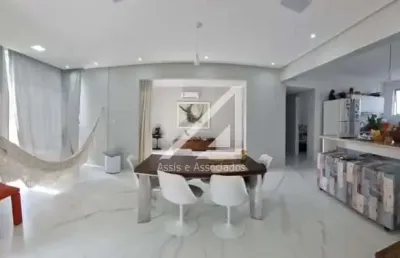 Apartamento 3 quartos suíte gabinete reformado nascente 2 garagens à venda na graça!