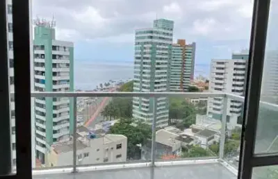 Apartamento 3 quartos suíte varanda vista mar nascente 2 garagens à venda morro do gato!