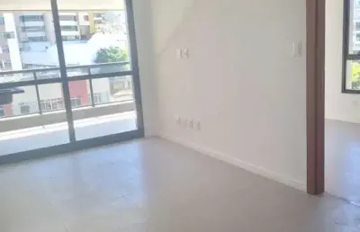 Apartamente quarto e sala novo varanda gourmet piscina academia à venda na barra!