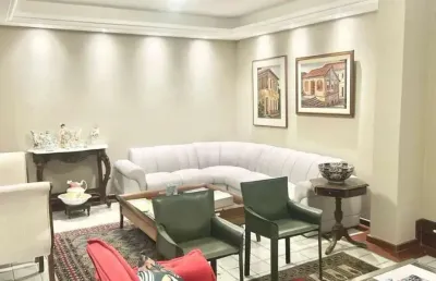 Apartamento 4 quartos 3 suítes uma master closet finamente decorado à venda na graça!