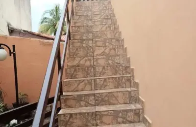 Baixou o preço!!! exelente apartamento de 2 quartos na praia da pitória!!!