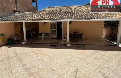Casa a venda no porto da aldeia com 144m² de área construída