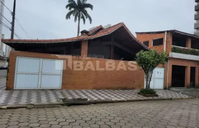 Casa térrea - aviação - praia grande - oportunidade!