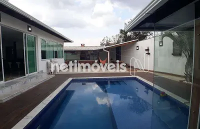 Casa em condomínio fechado com 2 quartos à venda no Solar do Madeira, Contagem 