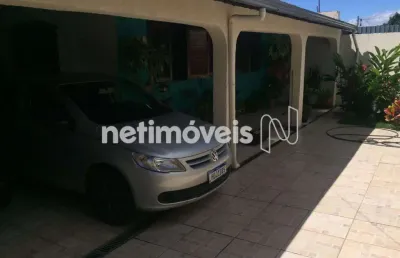 Casa com 4 quartos à venda no Jardim Bandeirantes, Contagem 