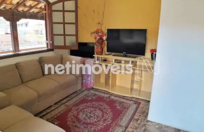 Casa com 3 quartos à venda no Santa Helena, Contagem 
