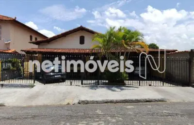 Casa com 3 quartos à venda na Rua Fábio do Rosário Diniz, Arcádia, Contagem