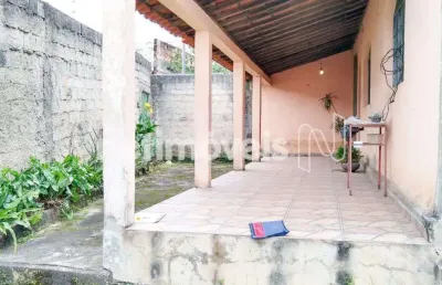 Casa com 2 quartos à venda na Rua Atijara, Icaivera, Betim