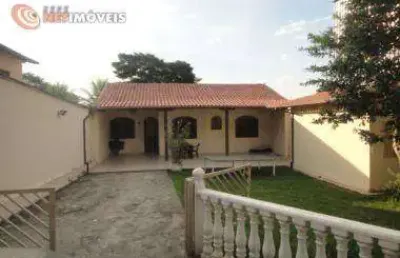 Casa com 3 quartos à venda na Nossa Senhora do Carmo, Contagem 