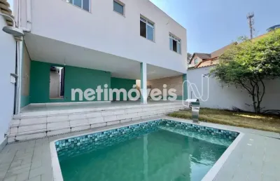 Casa com 3 quartos à venda na Rua Abdala Fábio Couri, Camargos, Belo Horizonte